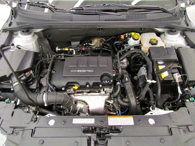 40 MPG cloth seats automatic Low miles, image 11