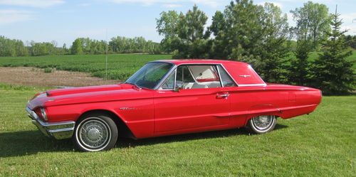 1964 ford thunderbird base hardtop 2-door 6.4l, great condition! no rust!
