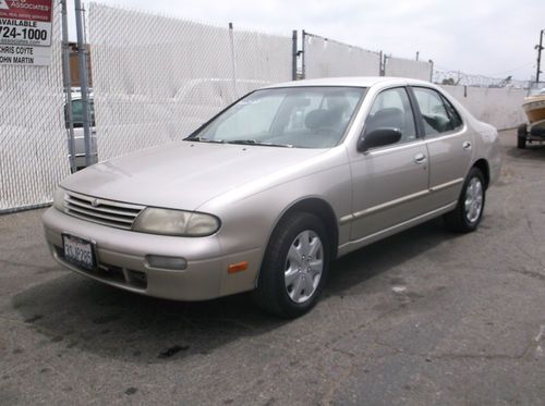 1997 nissan altima, no reserve