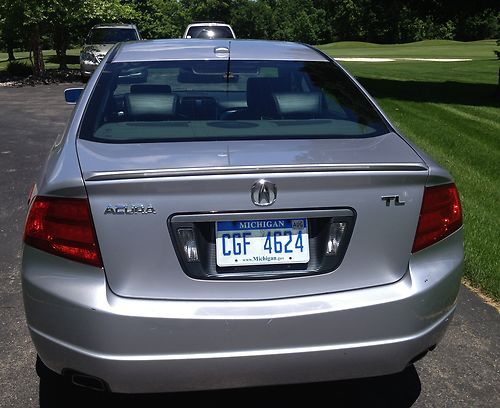 2004 Acura TL Base Sedan 4-Door 3.2L, image 4