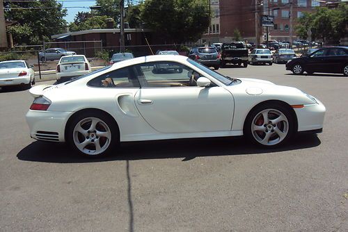 2003 porsche 911 turbo automatic white knock out!!!!!