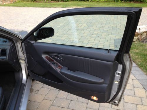 NO RESERVE NON SMOKER GAS SAVER GOOD TIRES HONDA ACCORD COUPE, image 13
