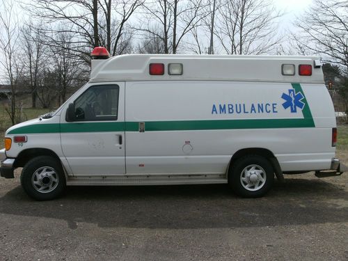2006 ford e-350 super duty ambulance 6.0l