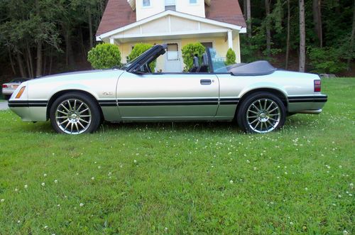 1984 mustang 5.0 convertible, 5-speed, california car, rust free