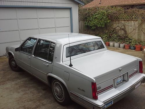 1987 cadillac deville base sedan 4-door 4.1l