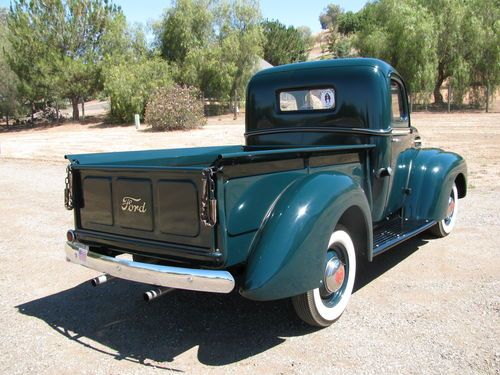 1946 Ford 1 ton pick-up #2