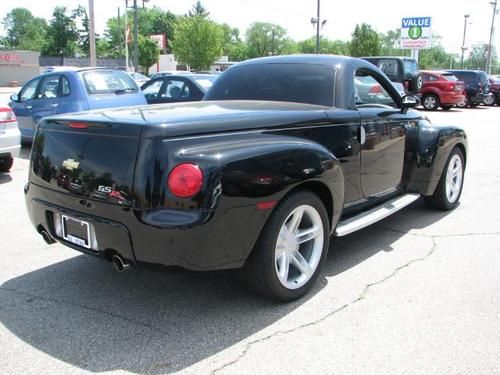 2003 chevrolet ssr convertable automatic 52k miles value 1 auto of wyoming, mi