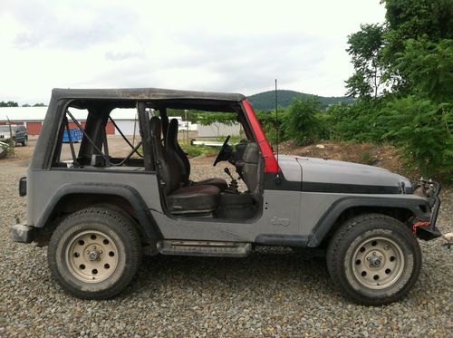 2000 jeep wrangler 4cylinder