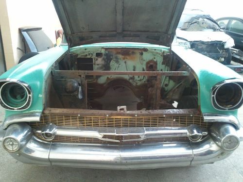 1957 Chevrolet Bel Air Base 4-Door hardtop, image 5