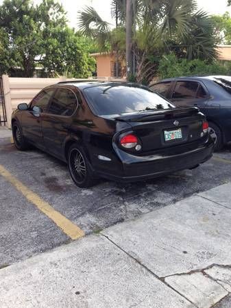 2000 nissan maxima gle sedan 4-door 3.0l