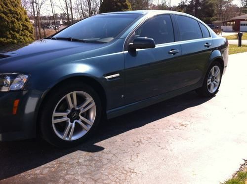 2009 pontiac g8 base sedan 4-door 3.6l