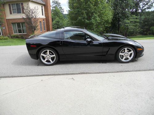 2005 Corvette, black exterior beige leather interior, excellent condition, US $28,900.00, image 2