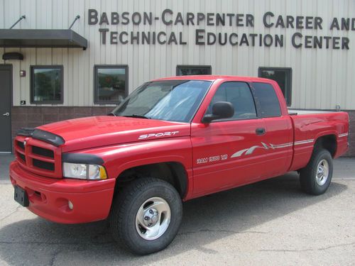 1999 dodge ram 1500 sport extended cab pickup 4-door 5.9l