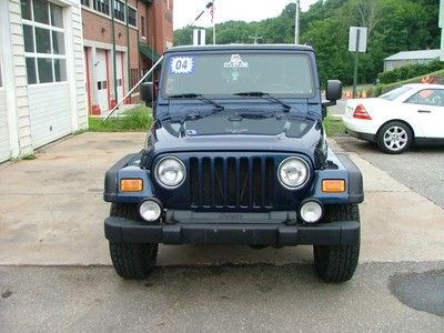 62K, 5SPD, No Reserve, Soft and Hard Top, image 2