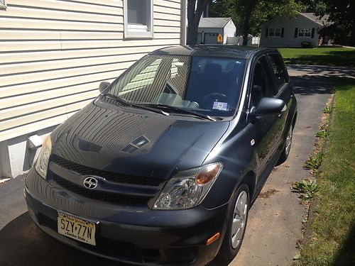 2006 scion xa base hatchback 5-door 1.5l