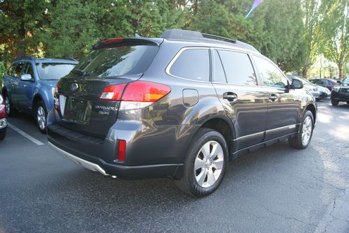 2011 Subaru Outback 3.6R Limited. Navigation. Back Up Camera. Leather. 31k. NICE, US $21,900.00, image 5