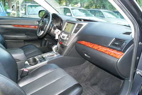 2011 Subaru Outback 3.6R Limited. Navigation. Back Up Camera. Leather. 31k. NICE, US $21,900.00, image 19