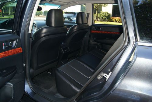 2011 Subaru Outback 3.6R Limited. Navigation. Back Up Camera. Leather. 31k. NICE, US $21,900.00, image 22