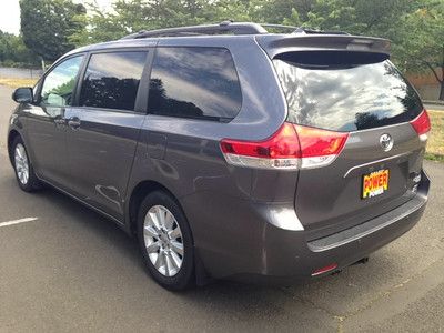 XLE AWD NAV 3.5L CD 1st row LCD monitors: 1 3rd row split-bench seats Compass, US $31,000.00, image 5