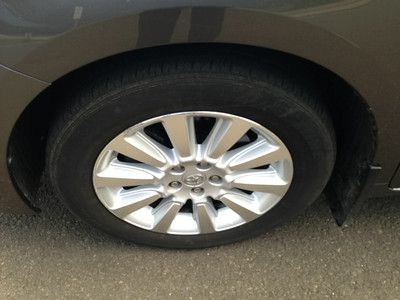 XLE AWD NAV 3.5L CD 1st row LCD monitors: 1 3rd row split-bench seats Compass, US $31,000.00, image 7