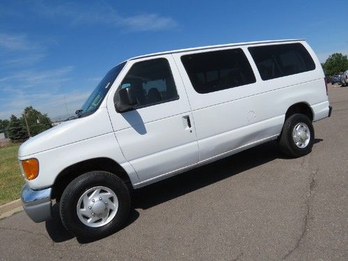 2005 Ford e350 12 passenger van #4