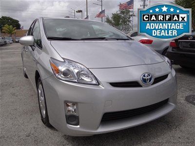 2010 prius 1-florida owner only 29k miles huge gas saver carfax certified