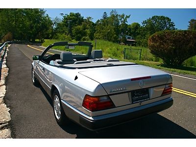 1993 MERCEDES BENZ 300CE CABRIOLE