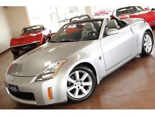 2004 nissan 350z touring convertible 6 speed manual 2-door convertible