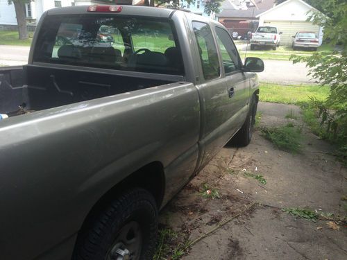2000 Chevrolet Silverado 1500 Base Extended Cab Pickup 3-Door 4.3L, image 3