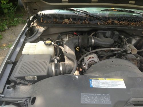 2000 Chevrolet Silverado 1500 Base Extended Cab Pickup 3-Door 4.3L, image 8