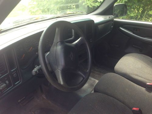 2000 Chevrolet Silverado 1500 Base Extended Cab Pickup 3-Door 4.3L, image 11