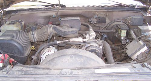 1997 GMC YUKON 4DR 4WD RUNS GREAT! RANCH OR FARM VEHICLE DEPENDABLE 480K NR, US $2,500.00, image 7