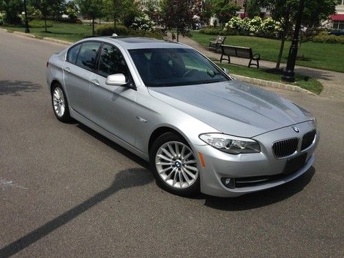 2012 bmw 535i base sedan 4-door 3.0l