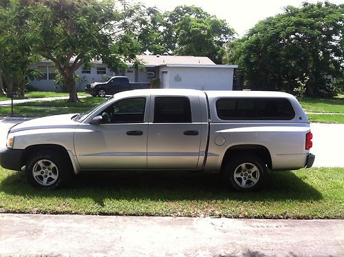 2006 dodge dakota cab st