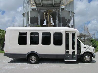 Ford e350 7.3 liter diesel 21 passenger mini shuttle bus limo