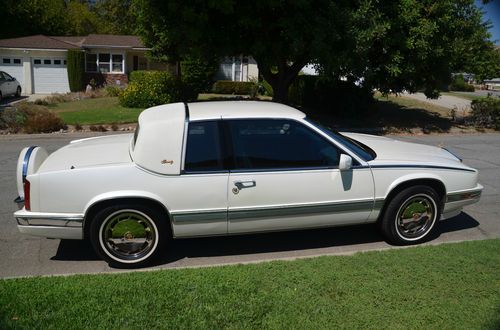 1989 cadillac eldorado biarritz coupe 4.5l continental wheel / rolls-royce grill