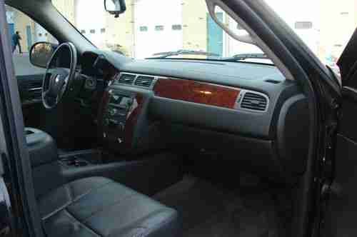 2009 Chevy Suburban 1500 LT 2LT Pkg 49K miles Original Owner, 100K warranty, US $25,900.00, image 5