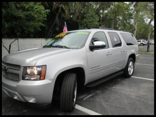 2010 chevrolet suburban 2wd 4dr 1500 ltz navigation moonroof extra clean ! ! !