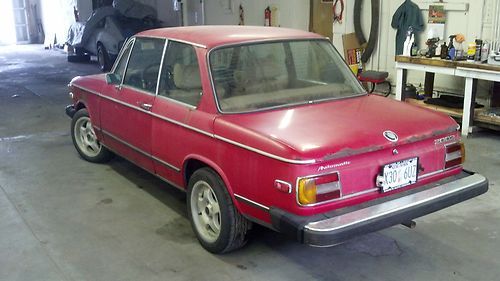 1975 bmw 2002 base coupe 2-door 2.0l