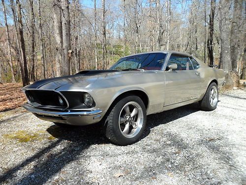 1970 Ford Mustang fastback resto-mod built to look like a 1969 Boss 302, image 2