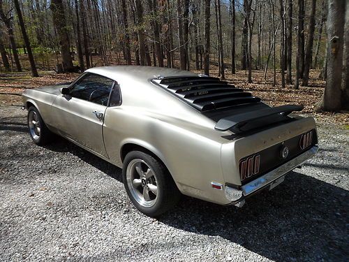 1970 Ford Mustang fastback resto-mod built to look like a 1969 Boss 302, image 4