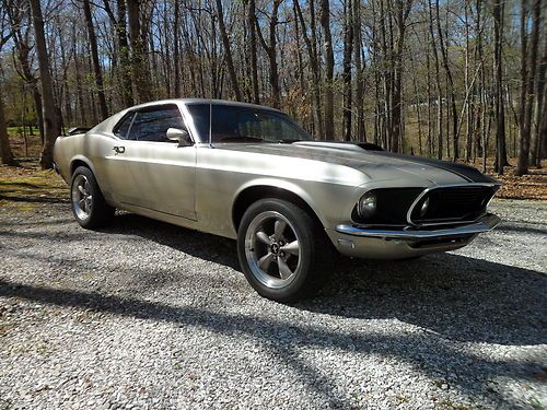 1970 Ford Mustang fastback resto-mod built to look like a 1969 Boss 302, image 7