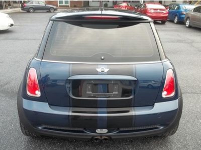 ABS (4-Wheel),Air Conditioning,Alloy Wheels,Aluminum Wheels,AM/FM Stereo,CD Cha, image 4