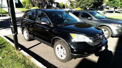 2011 honda cr-v ex awd (only 34k miles!)