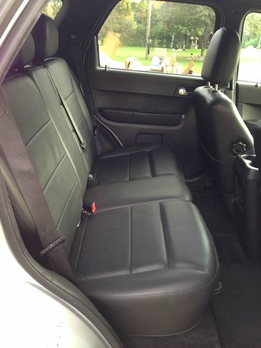 2011 Ford Escape Limited Heated Leather Sunroof Flex Fuel 4-Door 3.0L 36K Miles, image 9