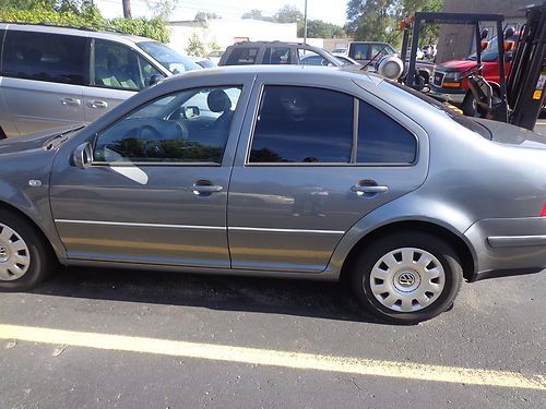 2004 volkswagen jetta gl sedan 4-door 2.0l manual ,clean title