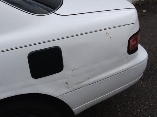 1993 Toyota Camry LE Sedan 4-Door 2.2L, image 4