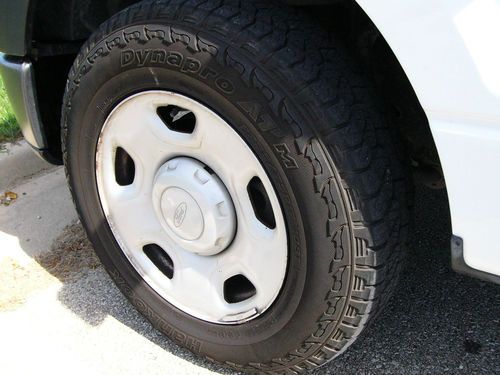 2006 Ford F-150 XL Standard Cab Pickup 2-Door 4.6L No Reserve Work Truck, image 10