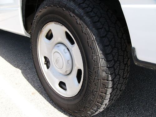 2006 Ford F-150 XL Standard Cab Pickup 2-Door 4.6L No Reserve Work Truck, image 11