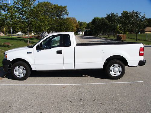 2006 Ford F-150 XL Standard Cab Pickup 2-Door 4.6L No Reserve Work Truck, image 14